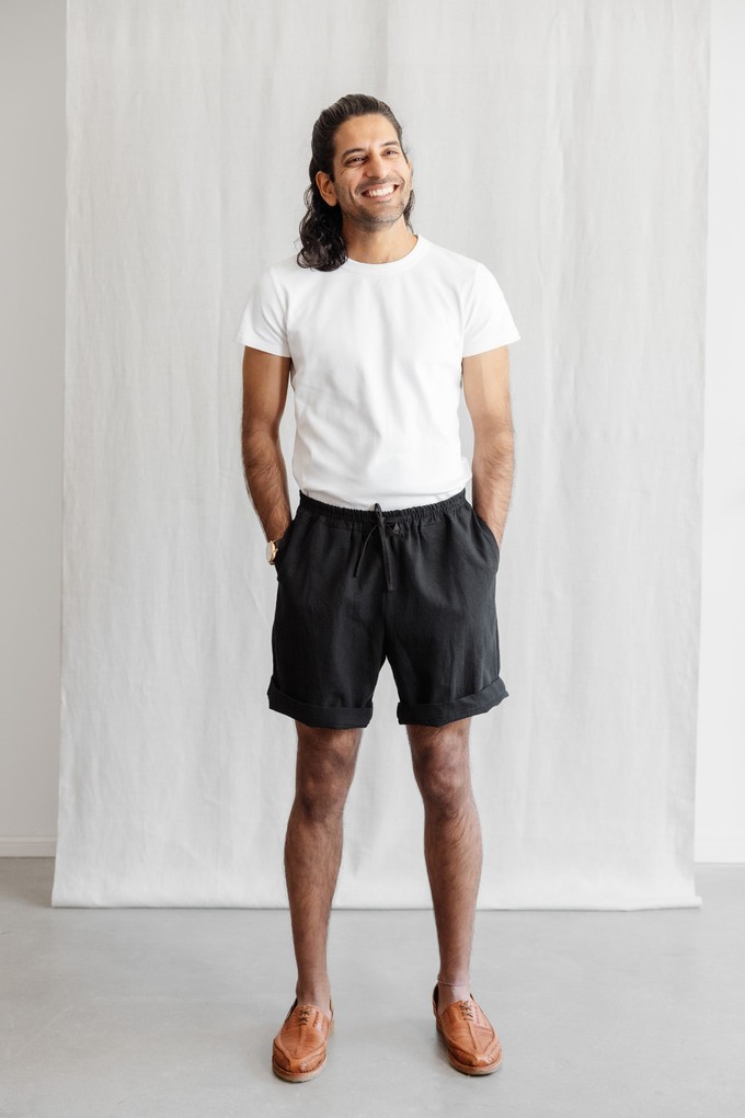 Organic cotton shorts Jhanvi Black from Jyoti - Fair Works