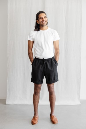 Organic cotton shorts Jhanvi Black from Jyoti - Fair Works