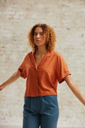 Ecovero blouse Avani Rust from Jyoti - Fair Works