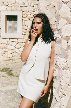 LIVIA top Beige via Kaly Ora