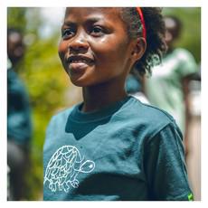 TORTOISE Kids Shirt Dark Green van Kipepeo-Clothing