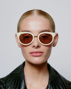 JOLIE - Cream by A.Kjaerbede from KOMODO