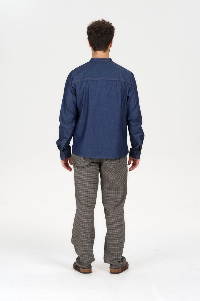 ROBBIE Organic Cotton Chambray Shirt from KOMODO