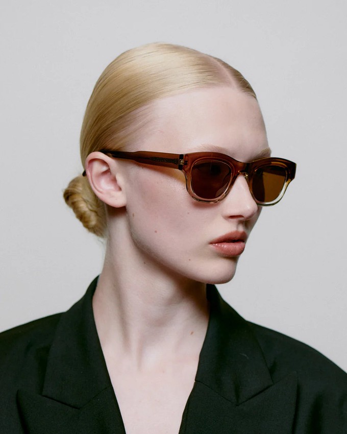 LANE- Smoked/Champagne by A.Kjaerbede from KOMODO