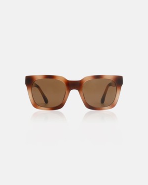 NANCY - Demi Brown by A.Kjaerbede from KOMODO
