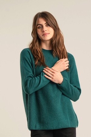 KATTY - Fine Merino Wool Jumper Ivy Green from KOMODO