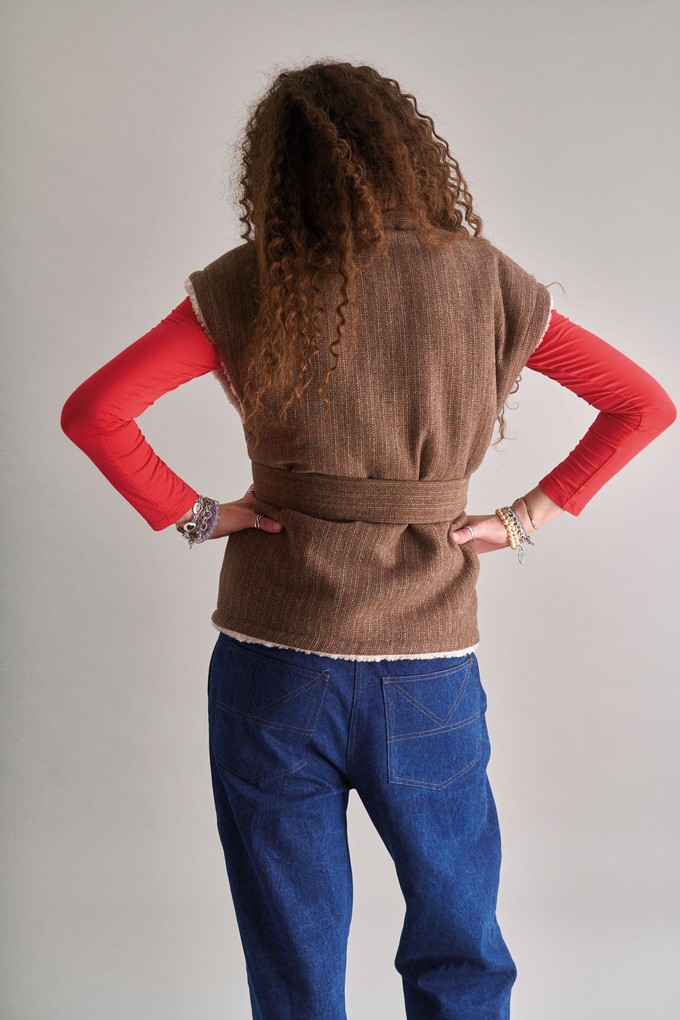 GEORGIE Reversible Recycled Fleece Gilet - Sand from KOMODO