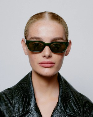 BROR - Dark Green Transparent by A.Kjaerbede from KOMODO