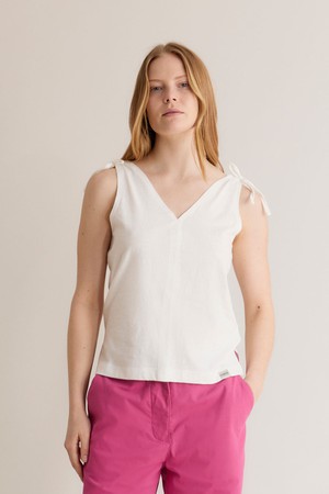CELIA - GOTS Organic Cotton Vest Off White from KOMODO