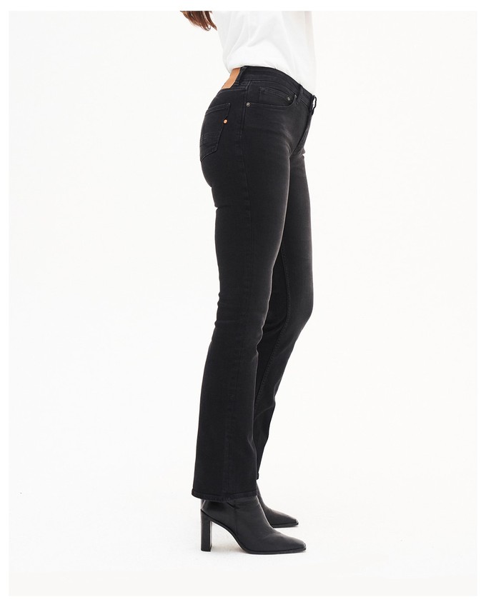 Amy Bootcut Faded Black from Kuyichi