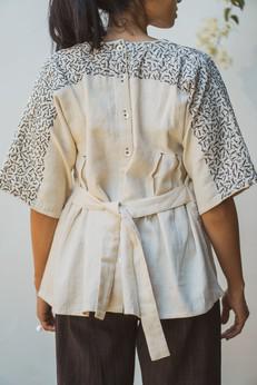 Sonder Kimono Blouse via Lafaani