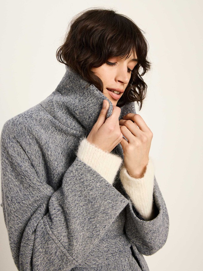 Coat with tie belt from LANIUS