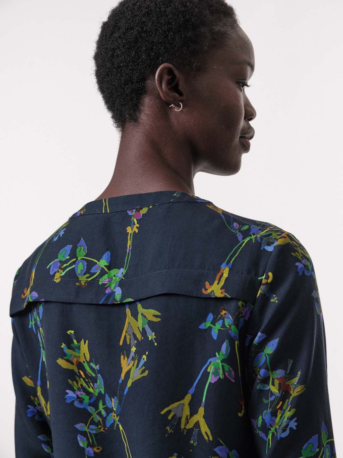 Blouse Print Winter Lotus from LANIUS