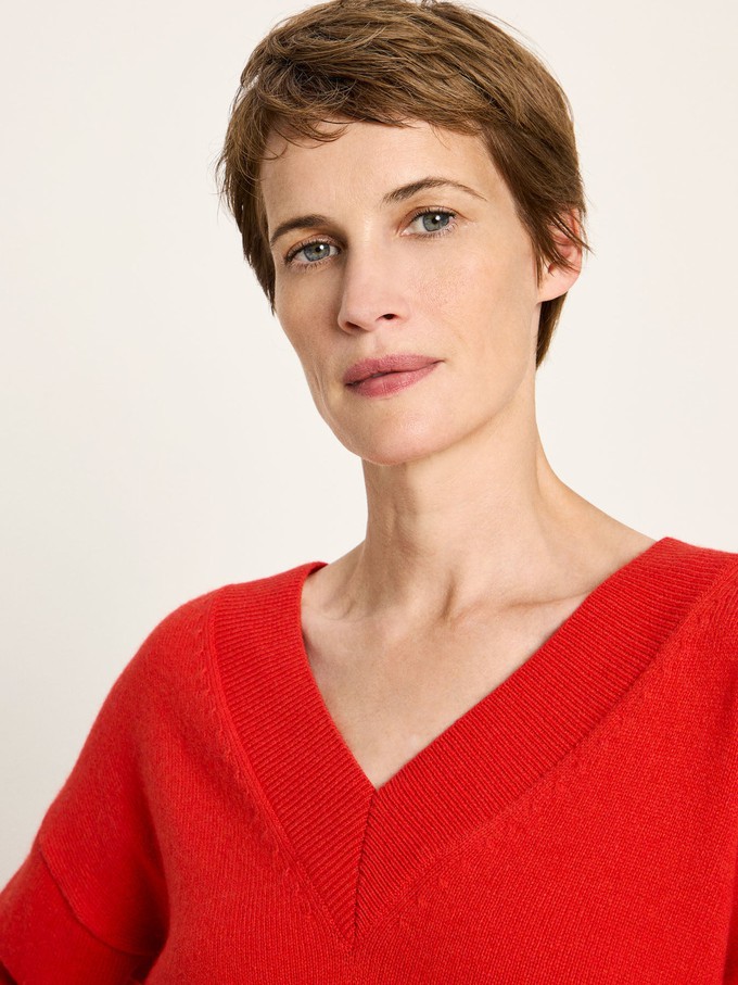 V-neck sweater (GOTS) from LANIUS