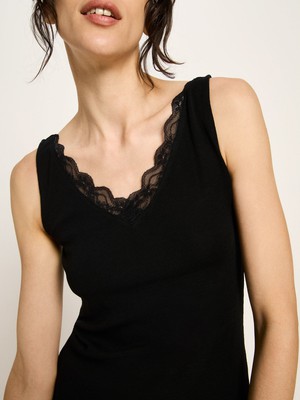 Top with lace (GOTS) from LANIUS