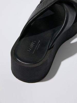Platform mules from LANIUS
