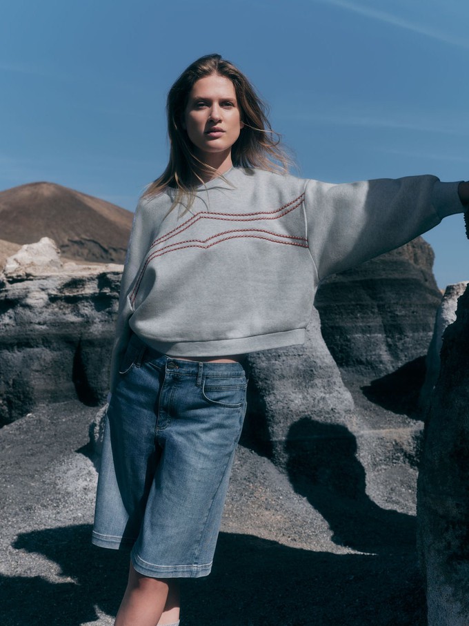 Statement sweatshirt (GOTS) from LANIUS