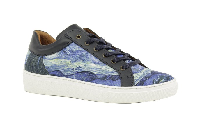 Brave sneaker Starry night Vincent Van Gogh from LINKKENS