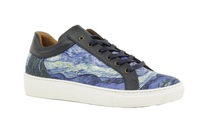 Brave sneaker Starry night Vincent Van Gogh from LINKKENS