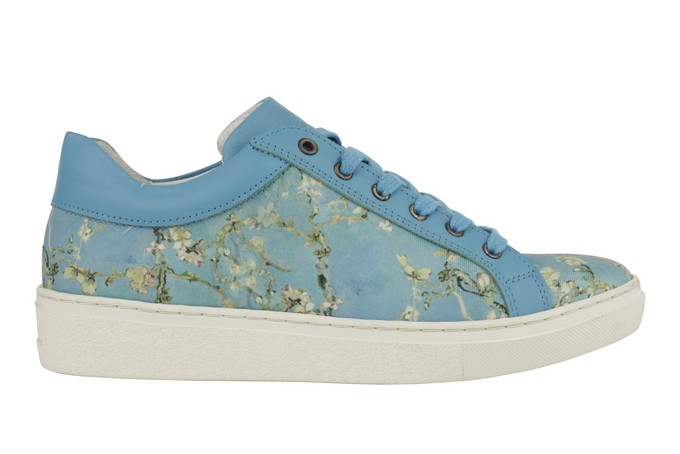 Brave sneaker Almondblossom from LINKKENS