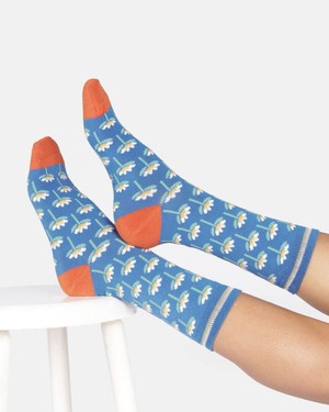 Thought katoenen damessokken met bloemen French blue from Lotika