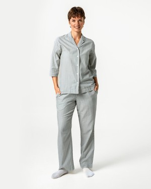 Living Crafts pyjamaset dames Tracee – sage cream from Lotika