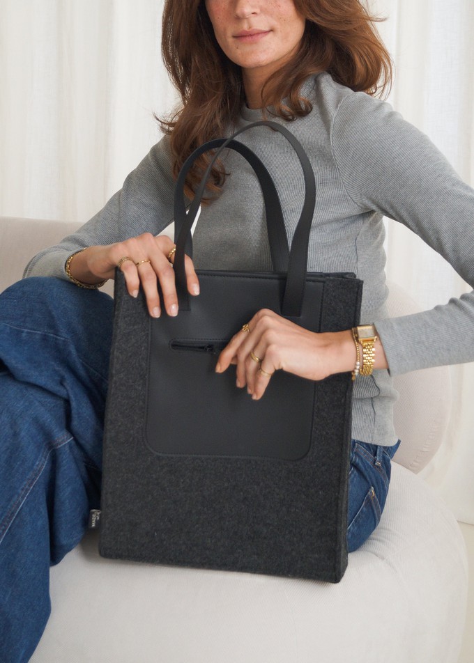 Paperbag KIEN - Zwart from MADE out of