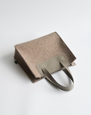 Handtas ANNE - Taupe from MADE out of