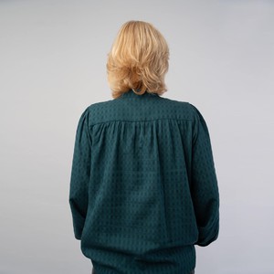 Nina Petrol blouse from Marjolein Elisabeth