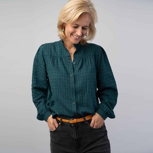 Nina Petrol blouse from Marjolein Elisabeth