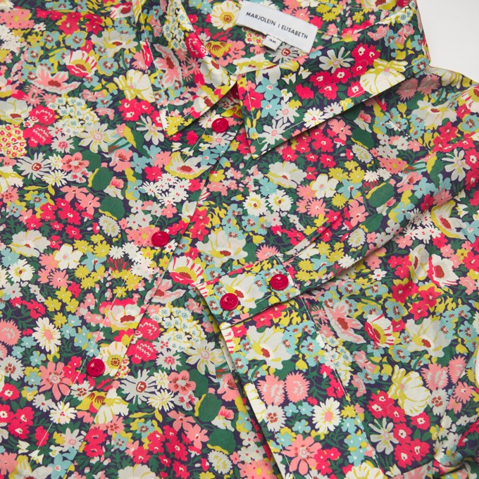 Mees Flowerbomb blouse from Marjolein Elisabeth