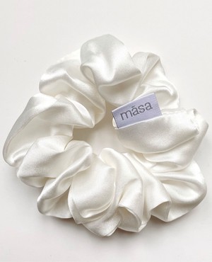 Organisch Zijden Scrunchie from Māsa Organic