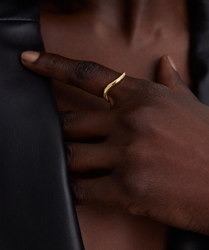 DÃ´me Figure Slim Ring from Mejuri