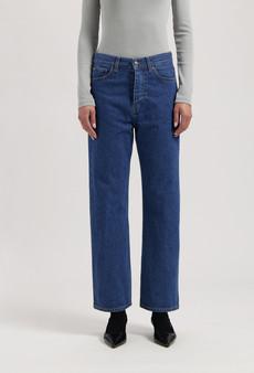 Emma Low Loose - Medium Stone via Mud Jeans