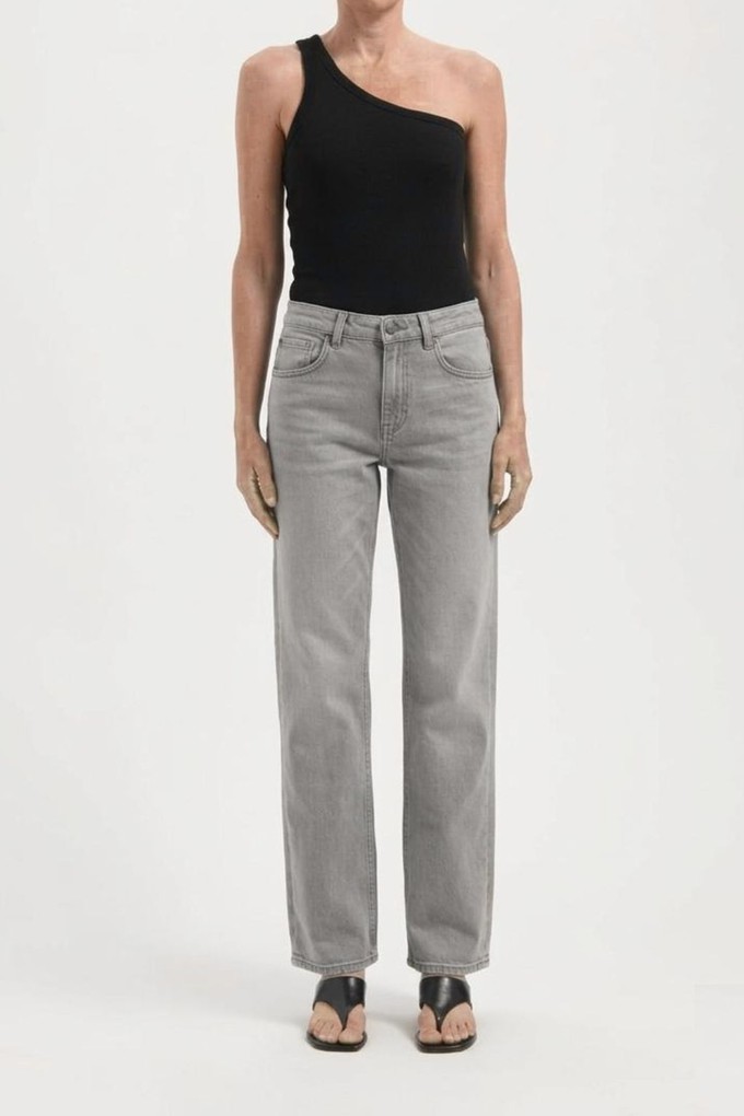 Carry Mid Straight - Faded Grey from Mud Jeans