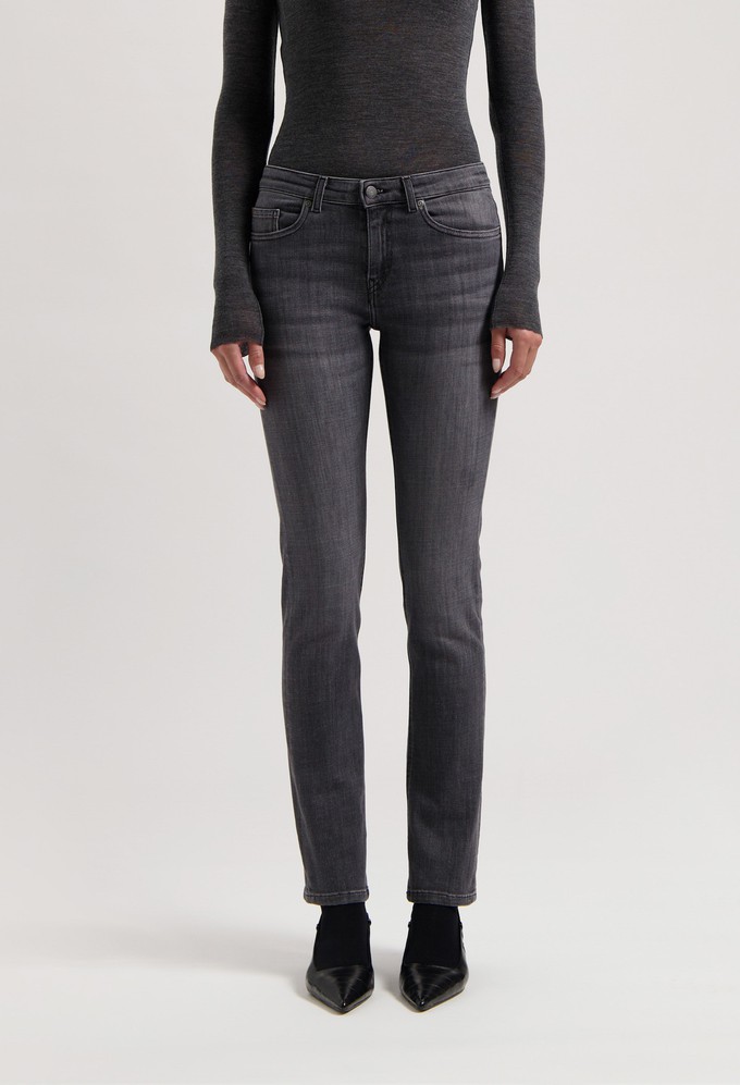 Faye Low Slim - Authentic Black from Mud Jeans