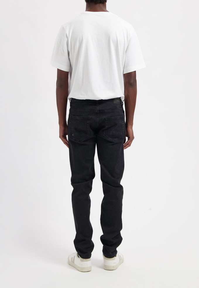 Dunn Low Tapered - Stone Black from Mud Jeans