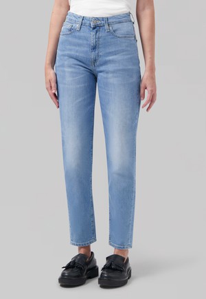 Mams Stretch Tapered - Old Stone from Mud Jeans
