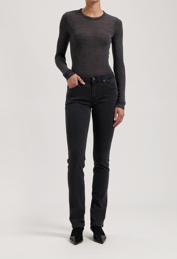 Faye Low Slim - Stone Black from Mud Jeans