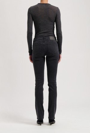 Faye Low Slim - Stone Black from Mud Jeans