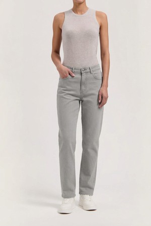 Mams High Tapered - Faded Grey from Mud Jeans