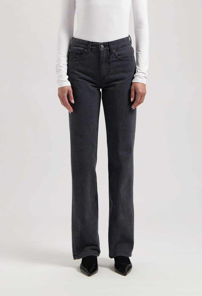 Jamie Mid Loose - Used Black from Mud Jeans