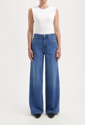 Sara High Loose Flow - Medium Vintage Stone from Mud Jeans