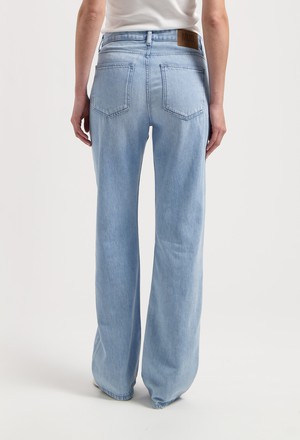 Jamie Mid Loose Flow - Stone Vintage from Mud Jeans