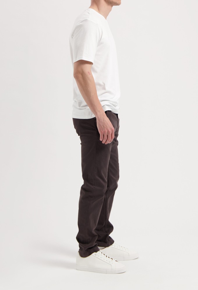 Scott Mid Tapered - Charcoal from Mud Jeans