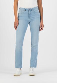 Faye Straight - Sunny Stone via Mud Jeans