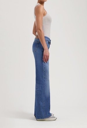Cleo Mid Loose - Old Stone from Mud Jeans