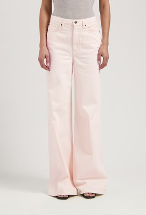 Sara High Loose Flow - Rosewater from Mud Jeans
