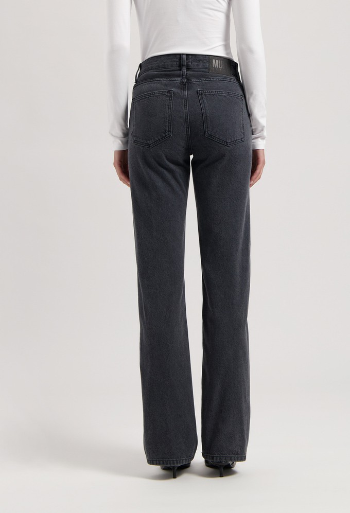 Jamie Mid Loose - Used Black from Mud Jeans