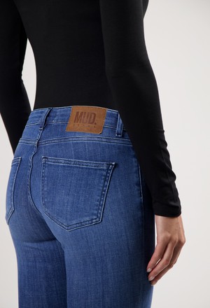 Faye Low Slim - Authentic Indigo from Mud Jeans